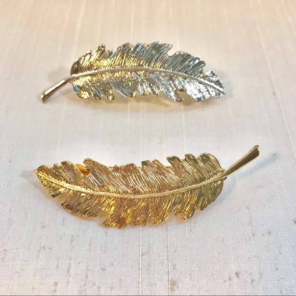 Gold Feather Barrette - Picture 2 of 4
